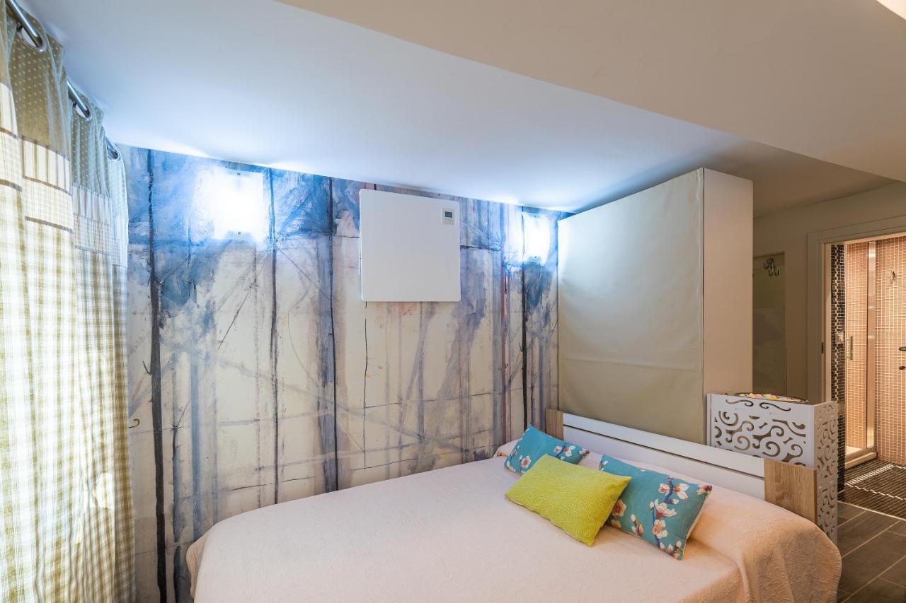 Ln Luxe Apartment Venice Canal View Eksteriør billede