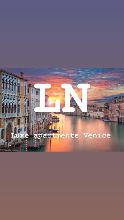 Ln Luxe Apartment Venice Canal View Eksteriør billede